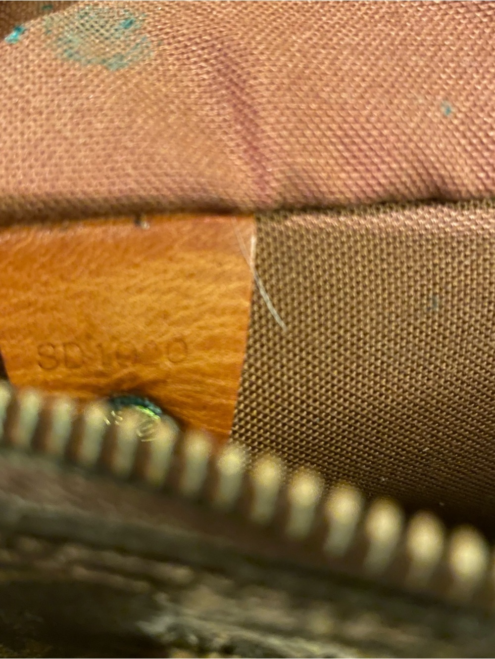 LV Speedy 25 in fair condition purchased from another seller !updated picture!! - Picture 9 of 9